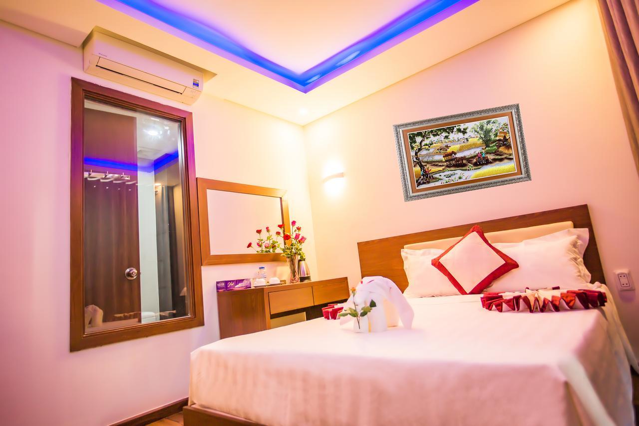 Kien Cuong Hotel Da Nang Bagian luar foto